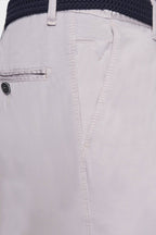 The Timeless Chino (Off White)