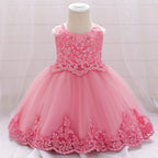 Baby girl one year old net yarn princess dress