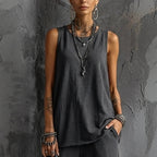 Women's Sleeveless Tank Top & Cropped Ankle Pants Set