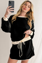 Evergreen Contrast Trim Loose Pullover and Lace-up Waist Skort Set