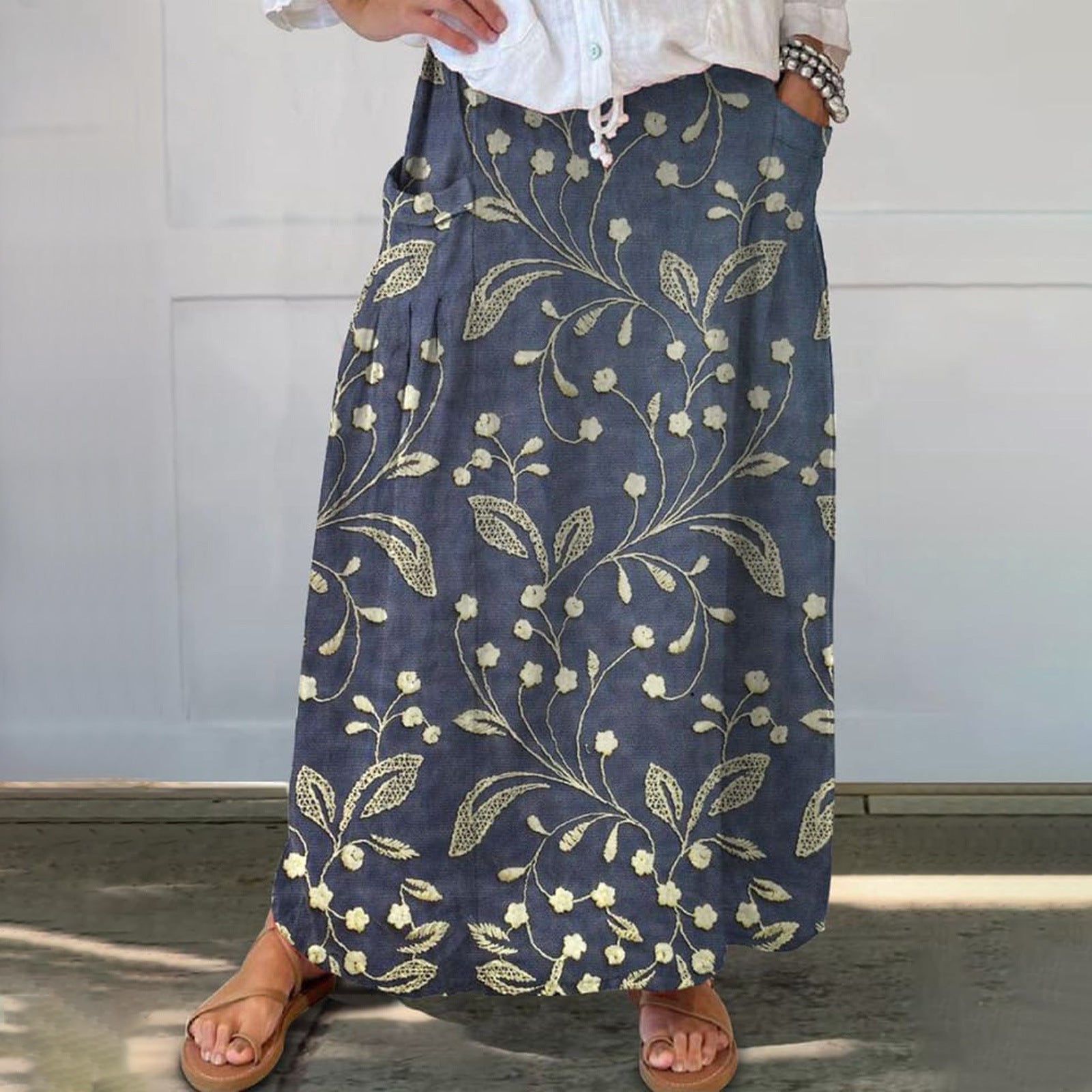 Casual Retro Floral Vacation Dress With A Sophisticated Work-appropriate Vibe