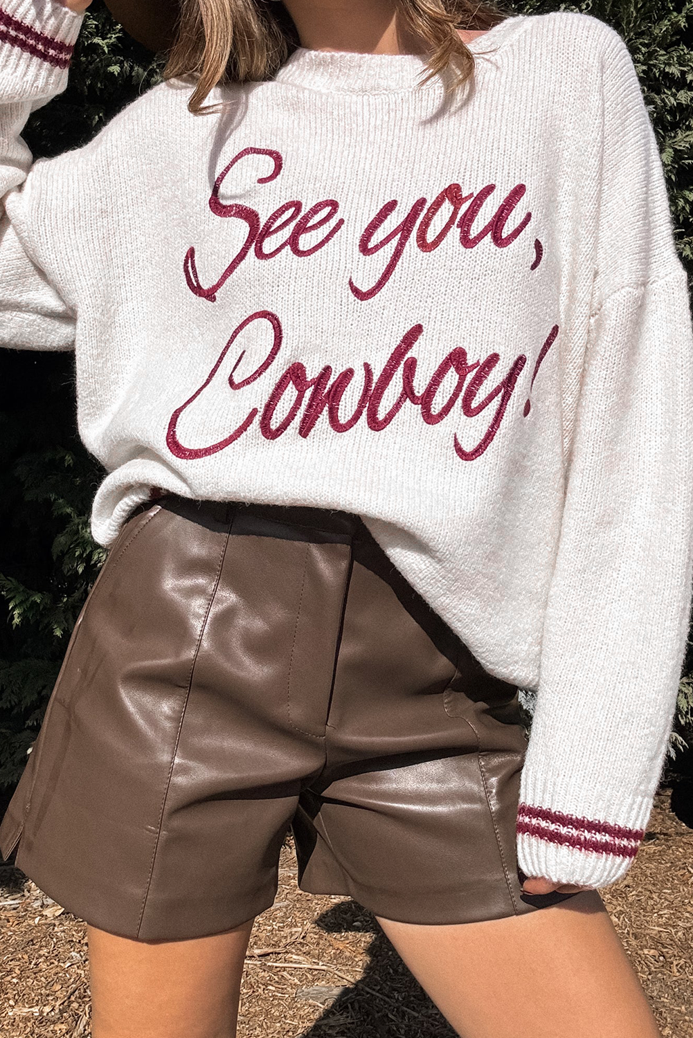 Peach Blossom Letter Embroidered Graphic Sweater