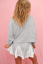 Light Grey Lace Patchwork Drop Shoulder Pullover Drawstring Skort 2pcs Outfit