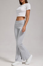 🔥 Women's Low-Waisted Folded Waist Flared Pants - Low-Rise Wide-Leg Trousers