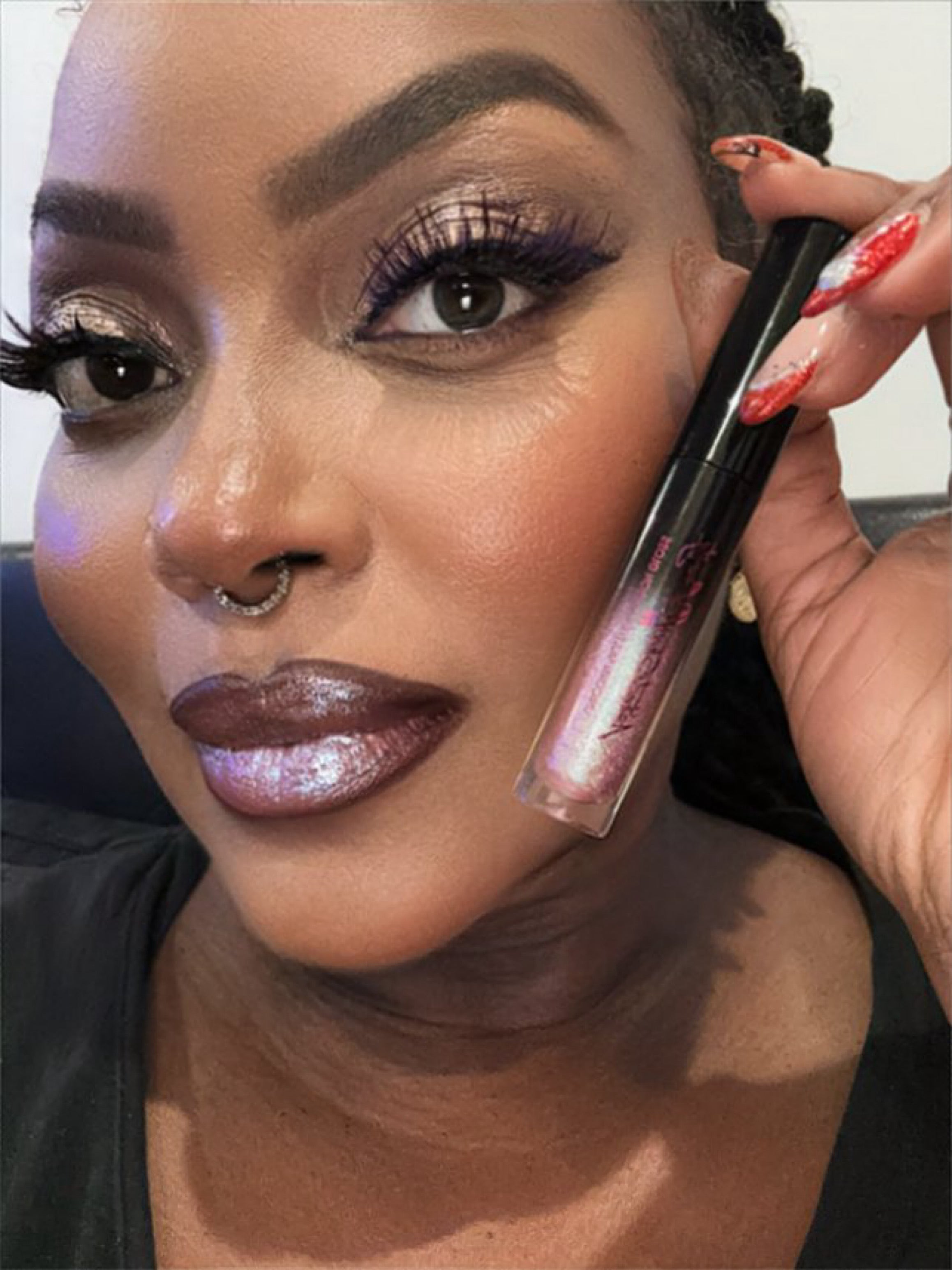 Ashunta Sheriff Beauty Unicorn Multidimensional Gloss