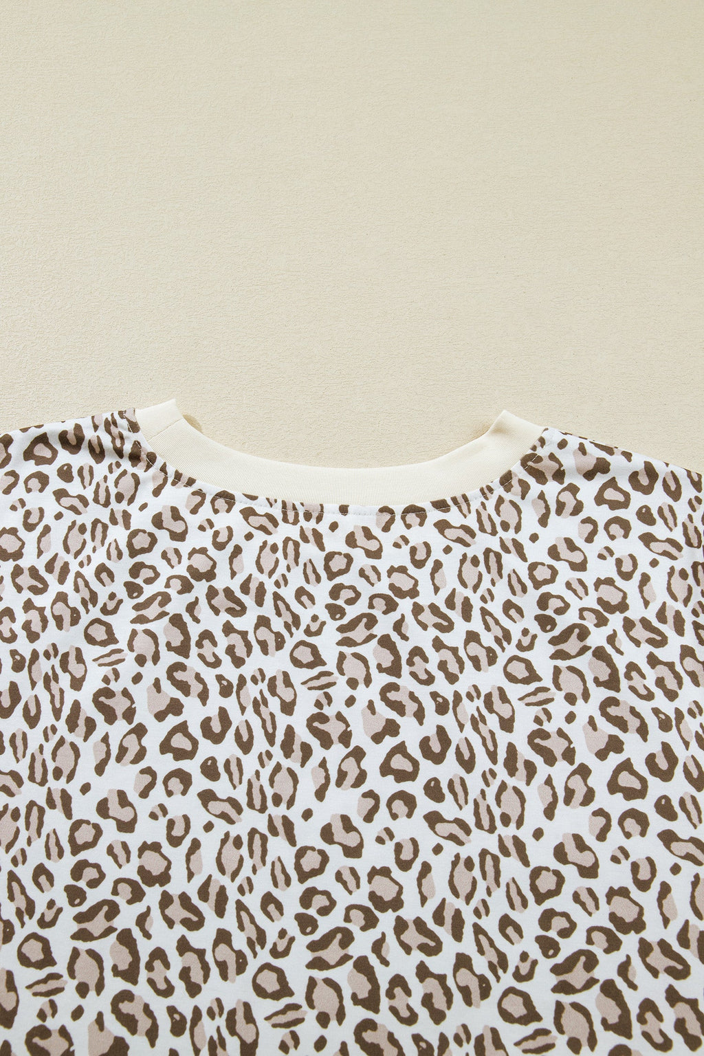 White Plus Size Leopard Print Round Neck T Shirt