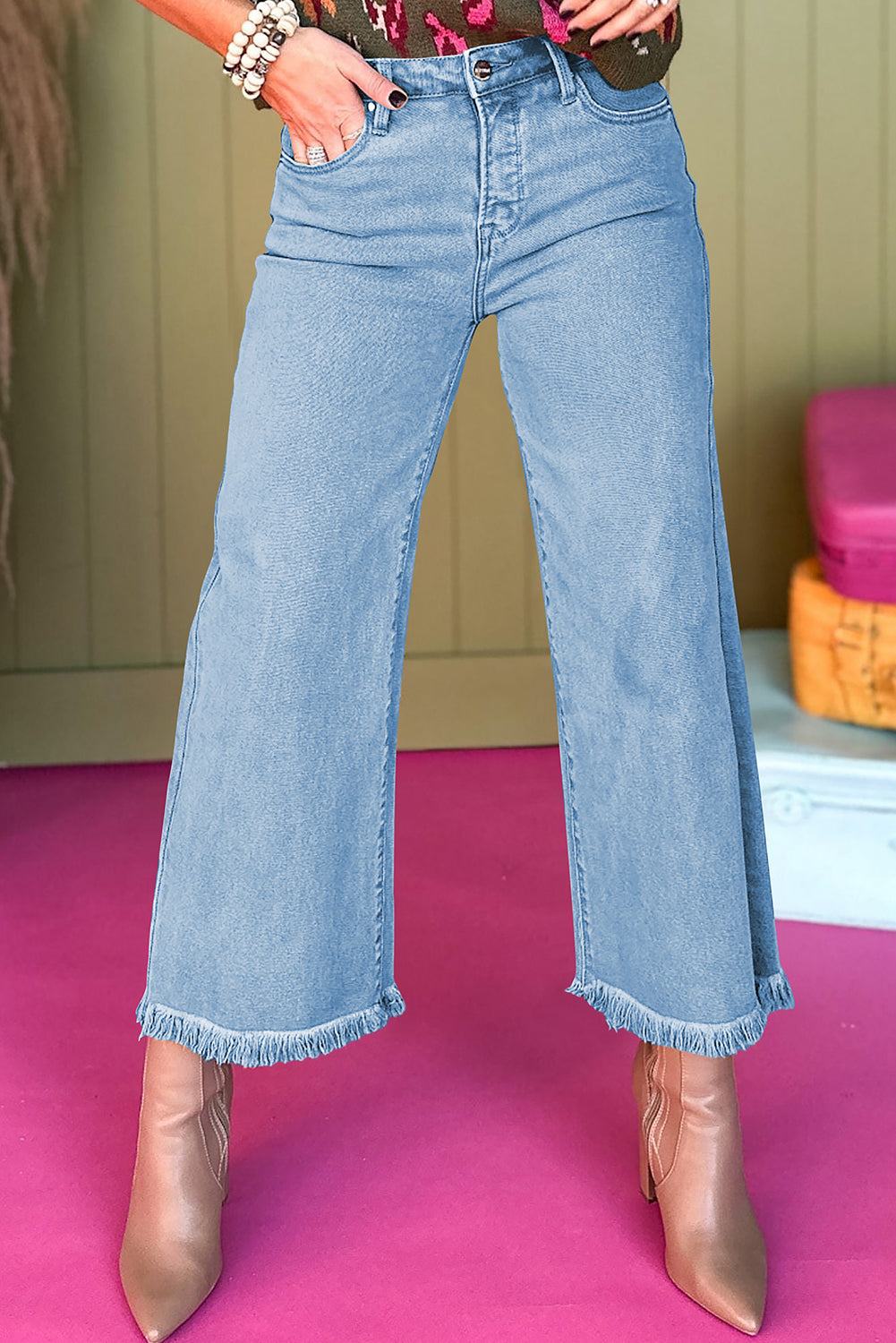 Myosotis Acid Washed High Rise Cropped Jeans