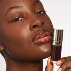 Clarins Lip Comfort Oil | Hydrating, Nourishing and Moisturizing Lip Oil | Sheer, High Shine Finish | Soothes, Comforts and Protects Lips | Visibly Plumps | 93% Natural Ingredients | 0.2 Ounces