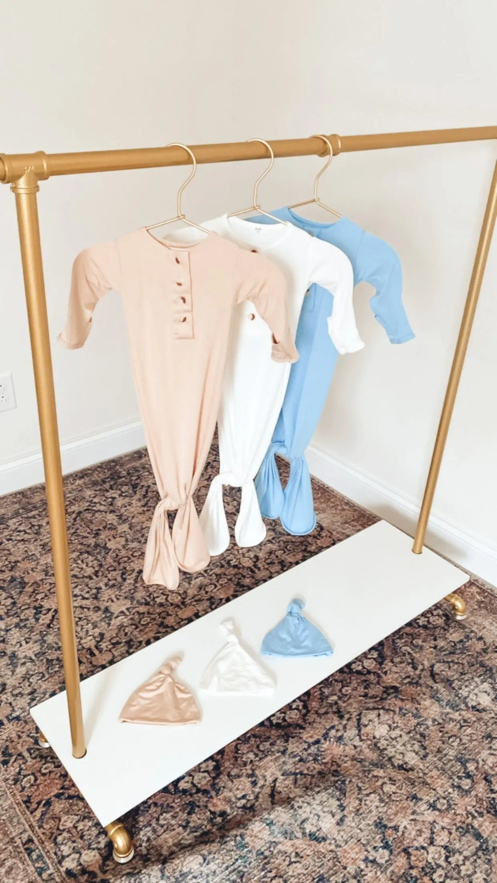 Knotted Baby Gown Set - Gender-Neutral Newborn Clothes - Sand