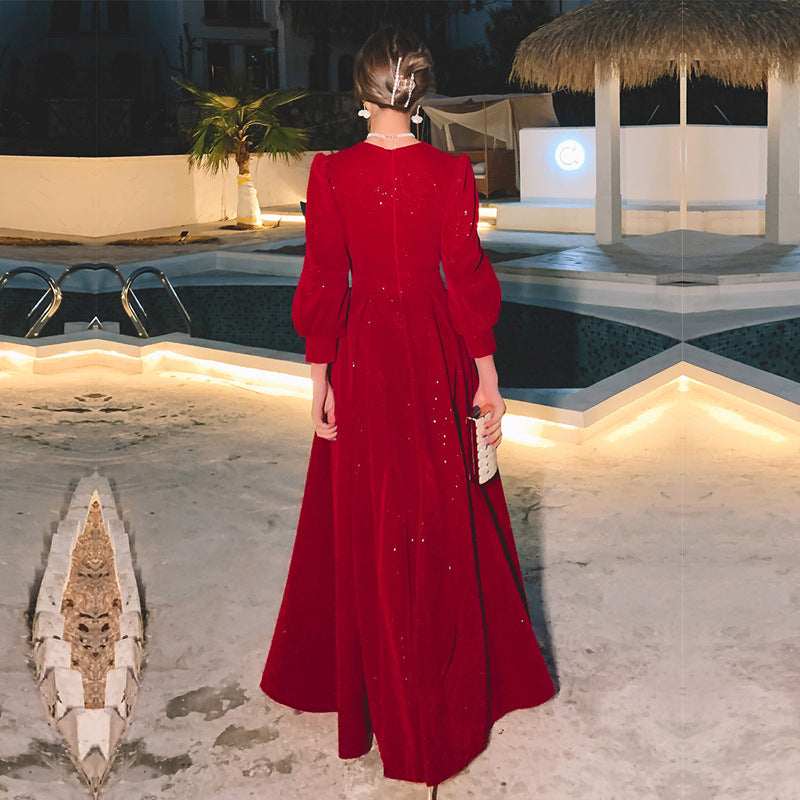 Evening Gown For Banquetselegant And Sophisticated