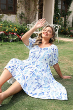 Sky Blue Floral Print Sweetheart Neck Plus Size Midi Dress