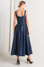 FEMME SILHOUETTE WOVEN MIDI DRESS