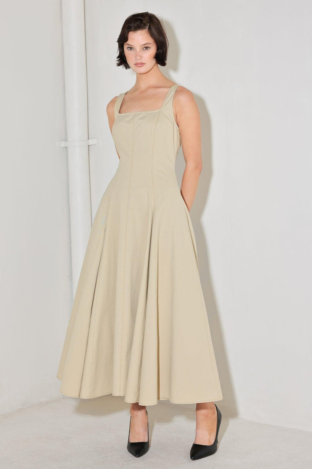 SANDSTONE SERENADE WOVEN MIDI DRESS