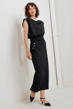 URBAN LUXE COMMAND KNIT MIDI SKIRT