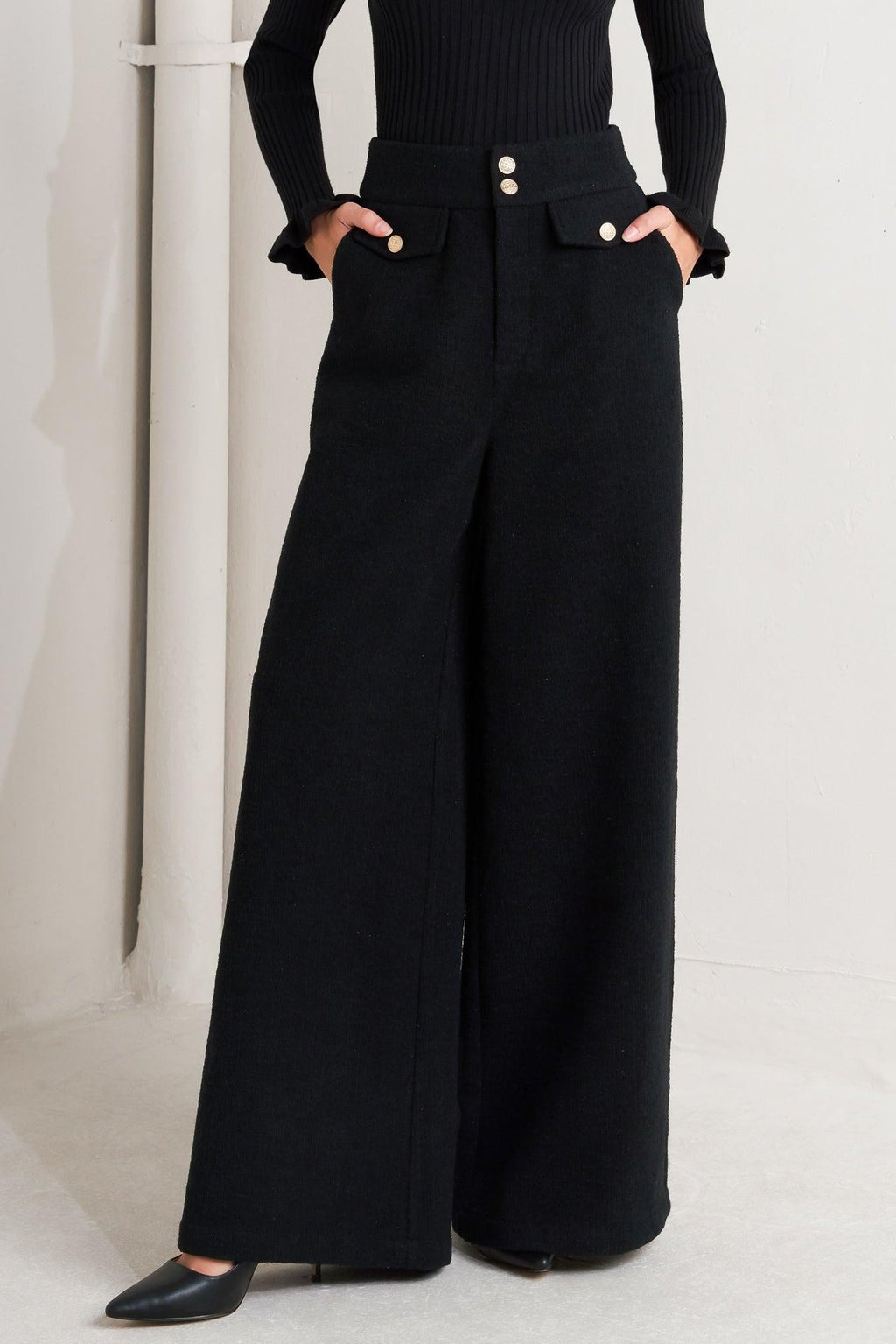 PRESTIGE VOLUME BLACK WOVEN PANTS