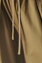 STAY IN MOTION WOVEN BARREL PANTS