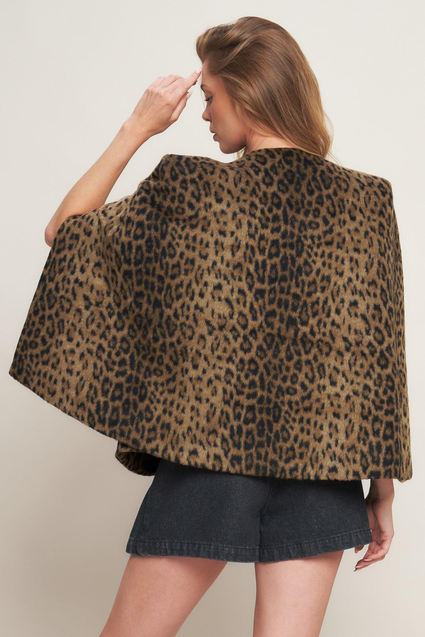 SAVAGE SOPHISTIQUE WOVEN CAPELET