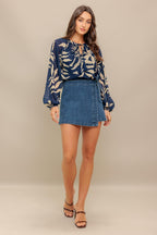 MIDNIGHT WALK  WOVEN TOP