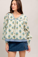 FROM COFFEE RUNS TO WEEKENDS WOVEN TOP