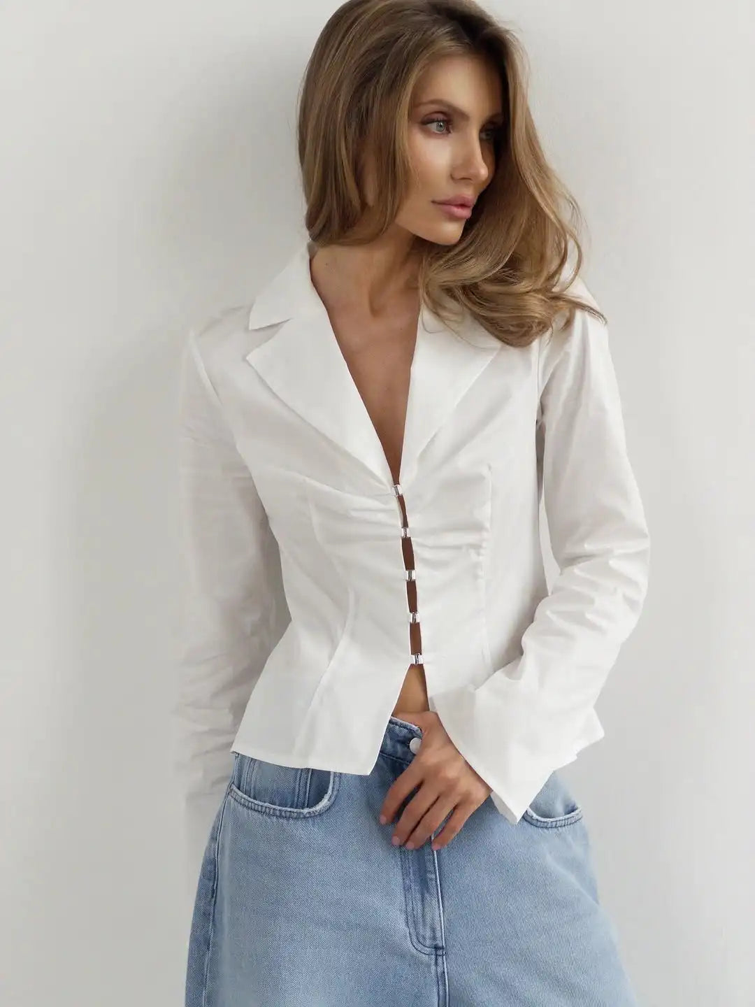 Women's White Tie Front Knot Blouse Elegant Sexy Oversized Collared Shirt with Bow Detail 2026 Women's Office Wear Tops