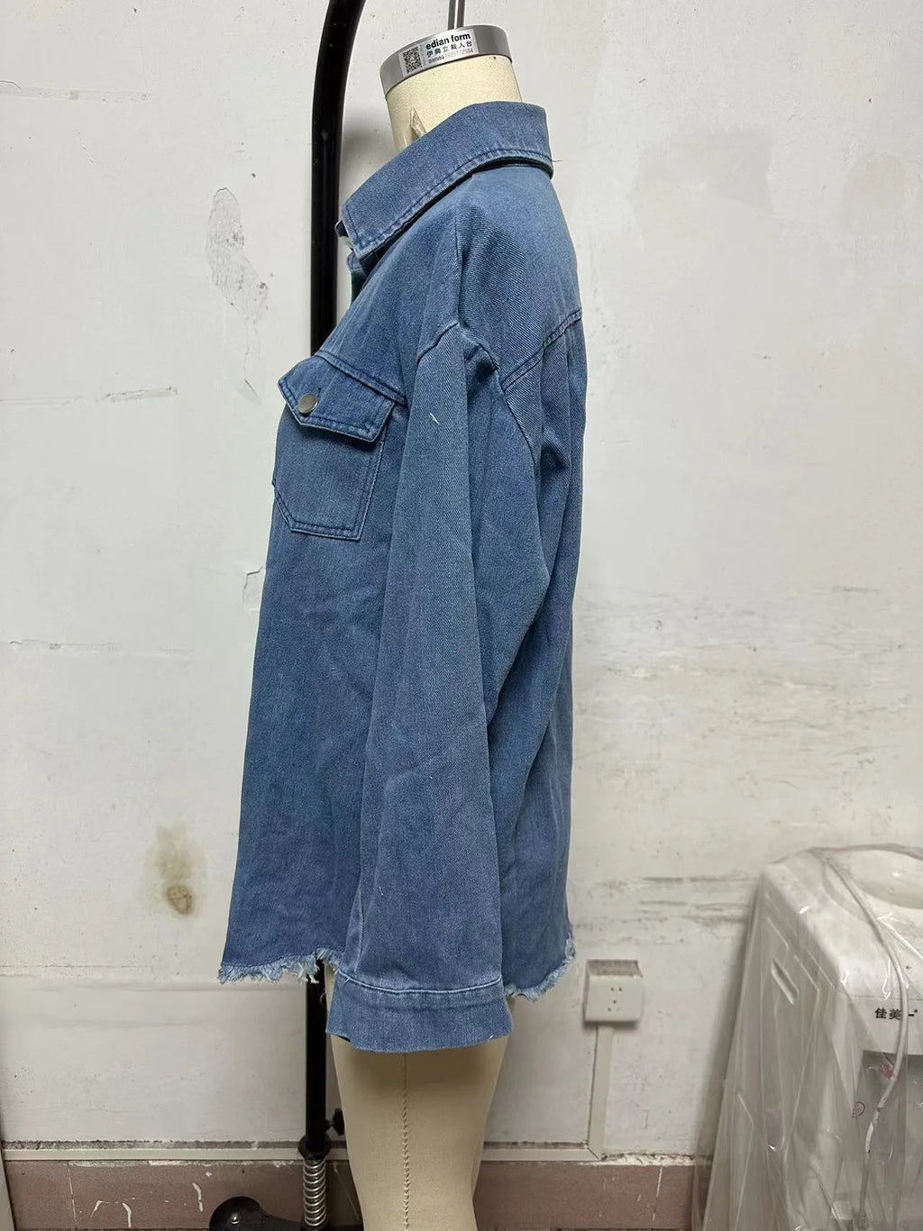 New Washed Denim Shirt Jacket for Women Fall/Winter Street Style with Distressed Hem Women's Outerwear