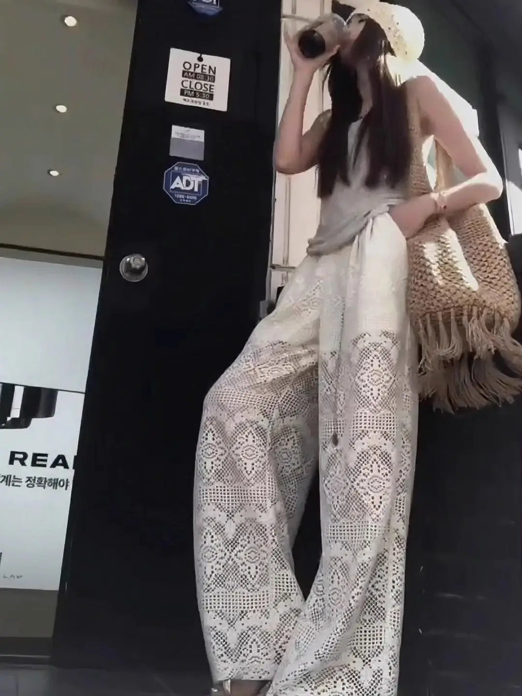 Hollow Lace White Casual Wide Leg 2025 Loose New Lazy Style Design Straight Trousers