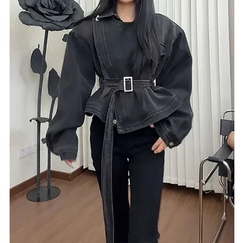 2026 Spring New American Style Washed Denim Jacket For Women Belted Waist Slim Fit Design Versatile And Trendy Casual Outerwear