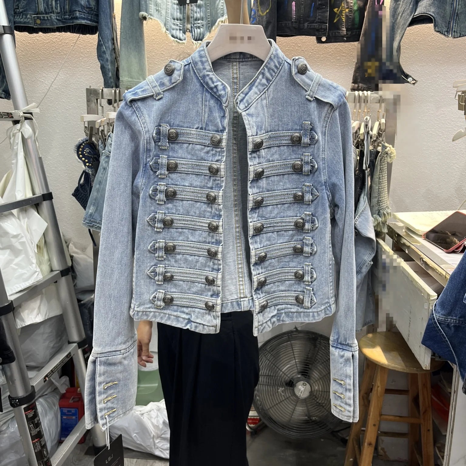 Denim Coat Women Jacket Streetwear Distressed Button Stand Collar Washed Patchwork Female Vintage Autumn Casual Outerwear