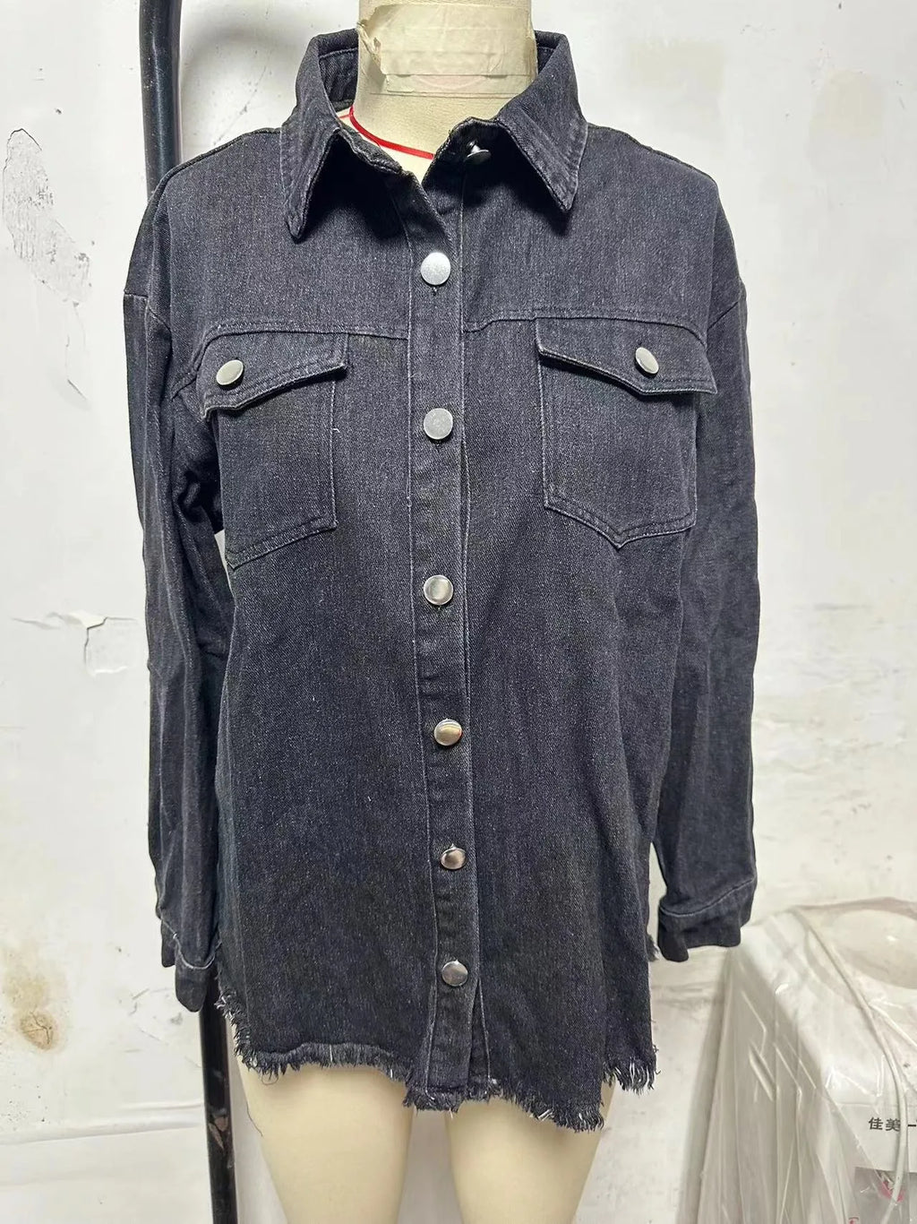 New Washed Denim Shirt Jacket for Women Fall/Winter Street Style with Distressed Hem Women's Outerwear