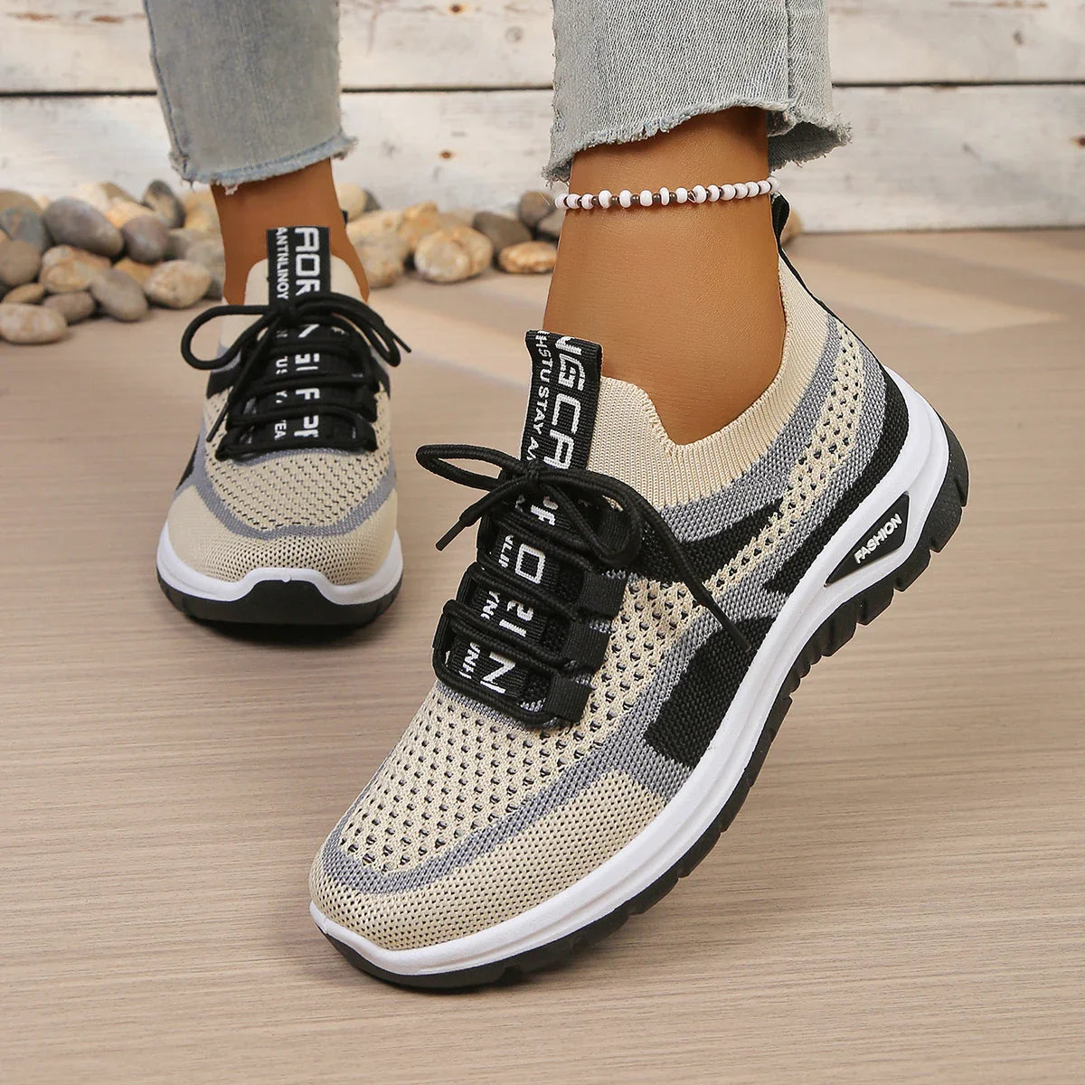 Versatile Two-Tone Casual Summer Sneakers for Work and Play