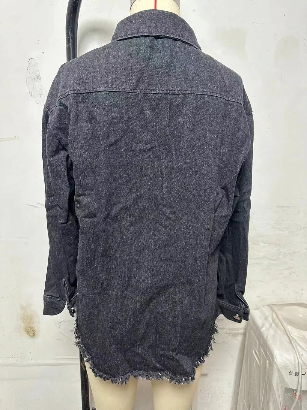 New Washed Denim Shirt Jacket for Women Fall/Winter Street Style with Distressed Hem Women's Outerwear