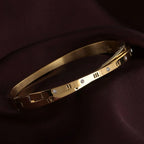 Roman Numeral Bracelet - Sori Style