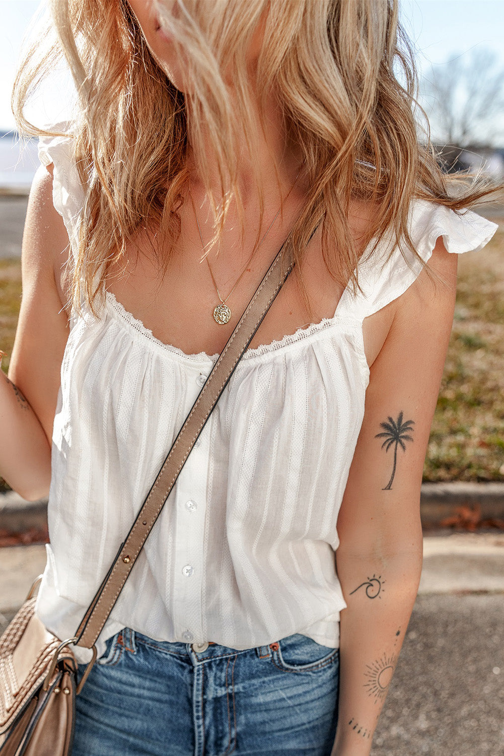 White Lace Crochet Ruffled Buttoned Loose Fit Tank Top