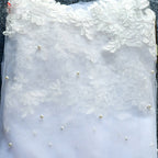 Exquisite Lace Black Veil Pearl Bridal Veil