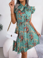 🌸 Dignified Flowers Lace-Up Waist Pleated Maxi Skirt