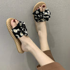 Women's Summer Flat Beach Casual Sandals - Slip-On Style