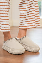 Black Contrast Stitch Detail Plush Winter Clog Slippers