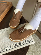 Emily Sneakers: Stylish Comfort