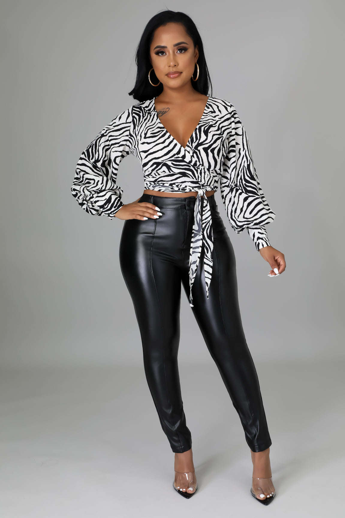 Fasheabe Long Sleeve Zebra Print Crop Top