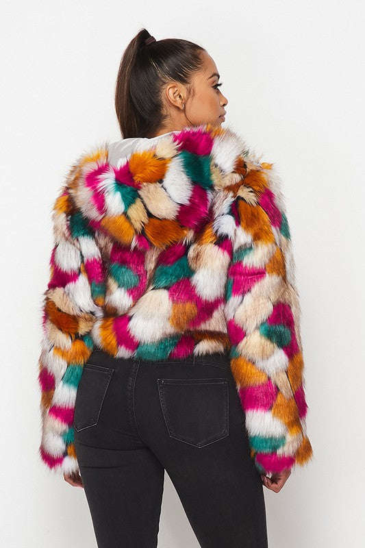 Fasheabe Multicolor Faux Fur Hooded Jacket With Front Zipper