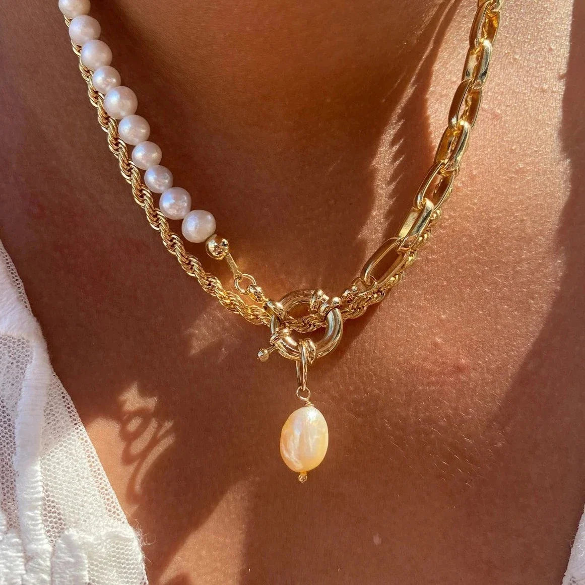 Garnet Pearl Necklace
