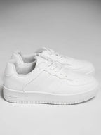Lester Sneakers: Ultimate Comfort