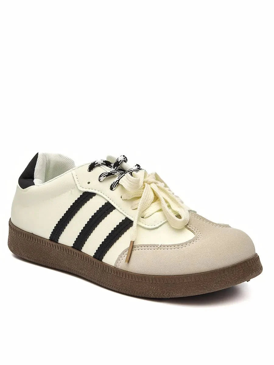 Lillian Sneakers - Timeless Chic Comfort for Every Occasion