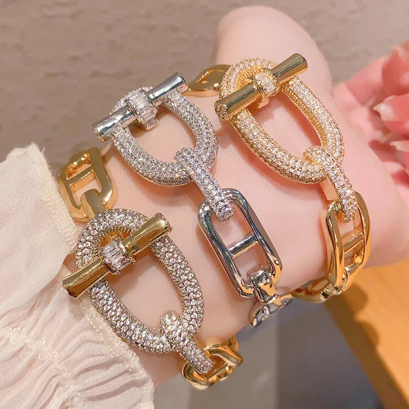 MyClosetAid Sparkling Novelty Bracelet Necklace Set