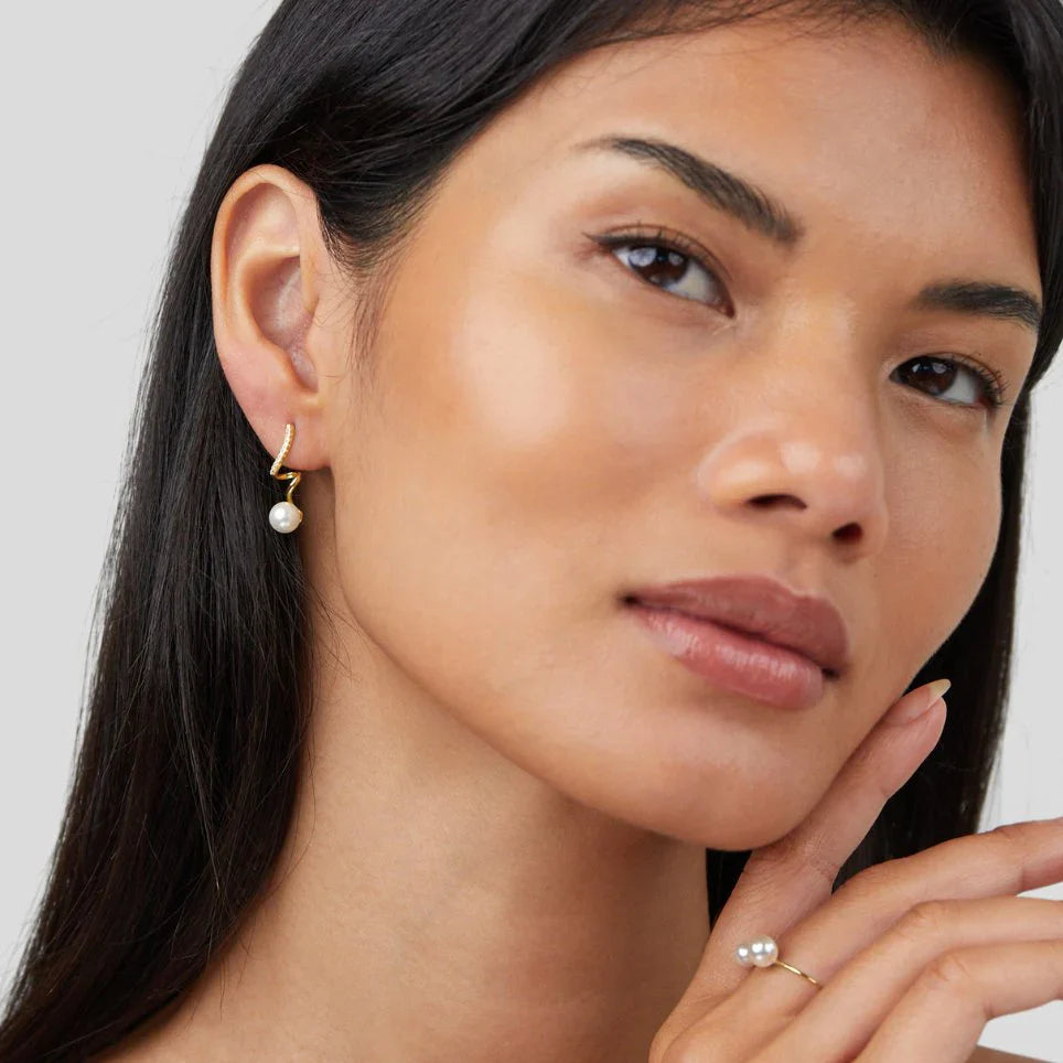 Pearl Wave Earring